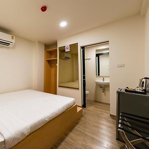 Standard Double Room No Window
